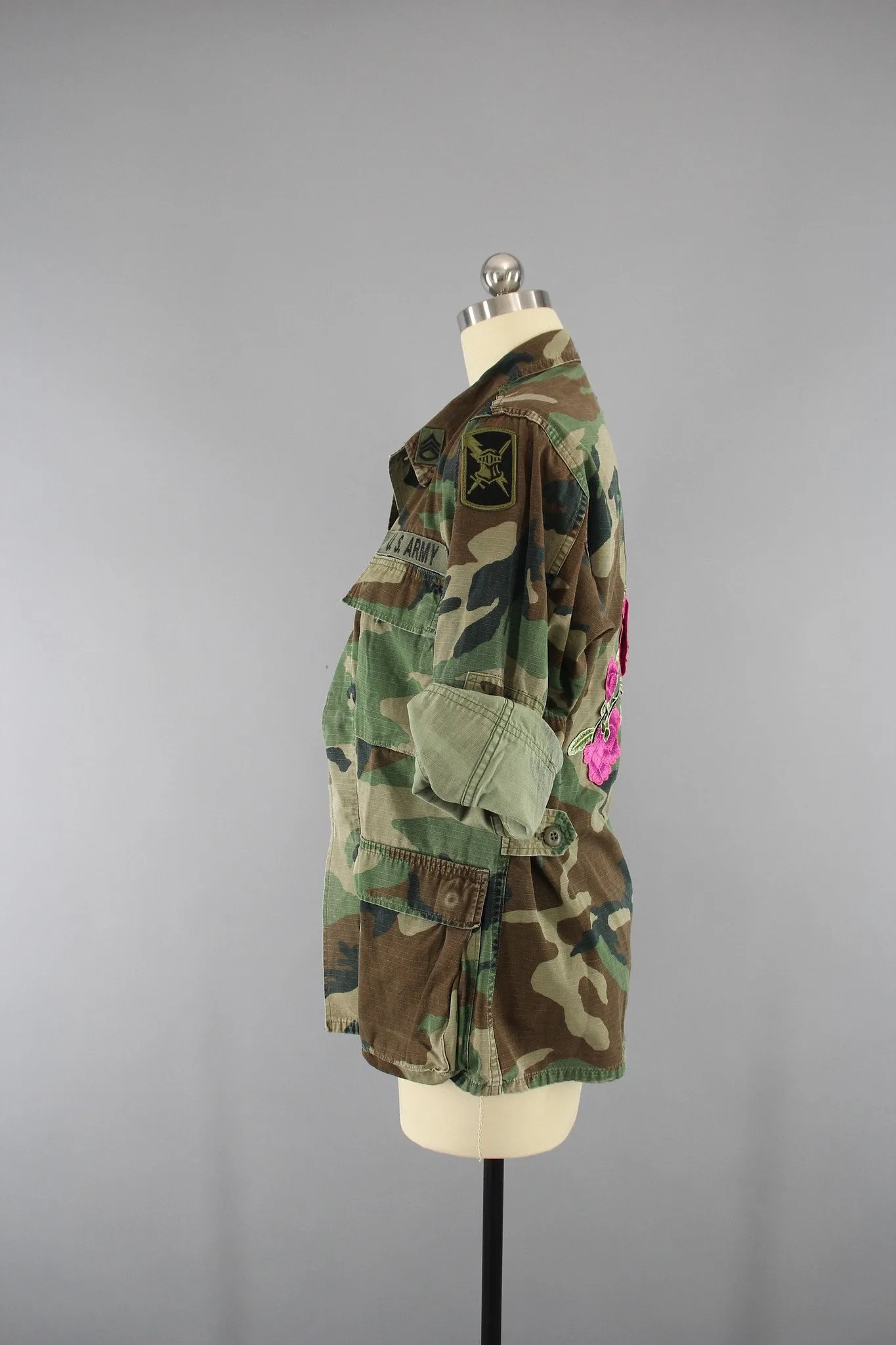 Vintage Army Camouflage Military Jacket with Pink Floral Embroidery